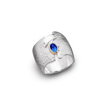 Load image into Gallery viewer, Edelsteinring für Damen mit London blue Topas