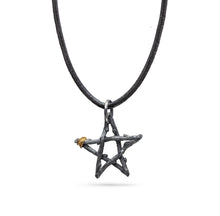 Laden Sie das Bild in den Galerie-Viewer, Star branched / Kettenanhänger Unisex