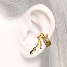 Load image into Gallery viewer, Earcuff two arms so tender pure - gold / Ohrverzierer für Damen