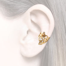 Load image into Gallery viewer, women´s earcuff white Ziconia