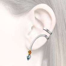 Load image into Gallery viewer, partly gold plated earcuff with zirconia
