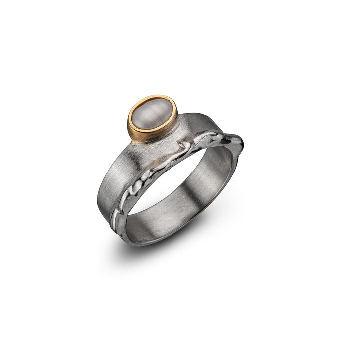 women´s silver ring with pearl 