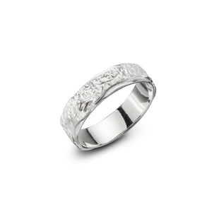 women´s silver ring, whitened silver