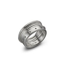 Load image into Gallery viewer, silverring, whitened, black spinel, unisex
