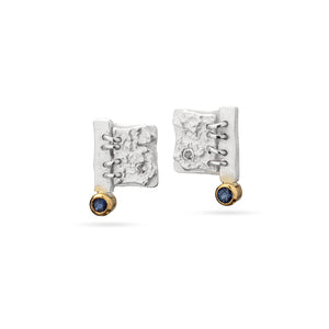 women´s gemstone earstuds, whitened silver, partly goldplated, sapphire or topaz