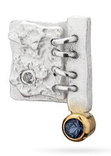 Load image into Gallery viewer, women´s gemstone earstuds, whitened silver, partly goldplated, sapphire or topaz
